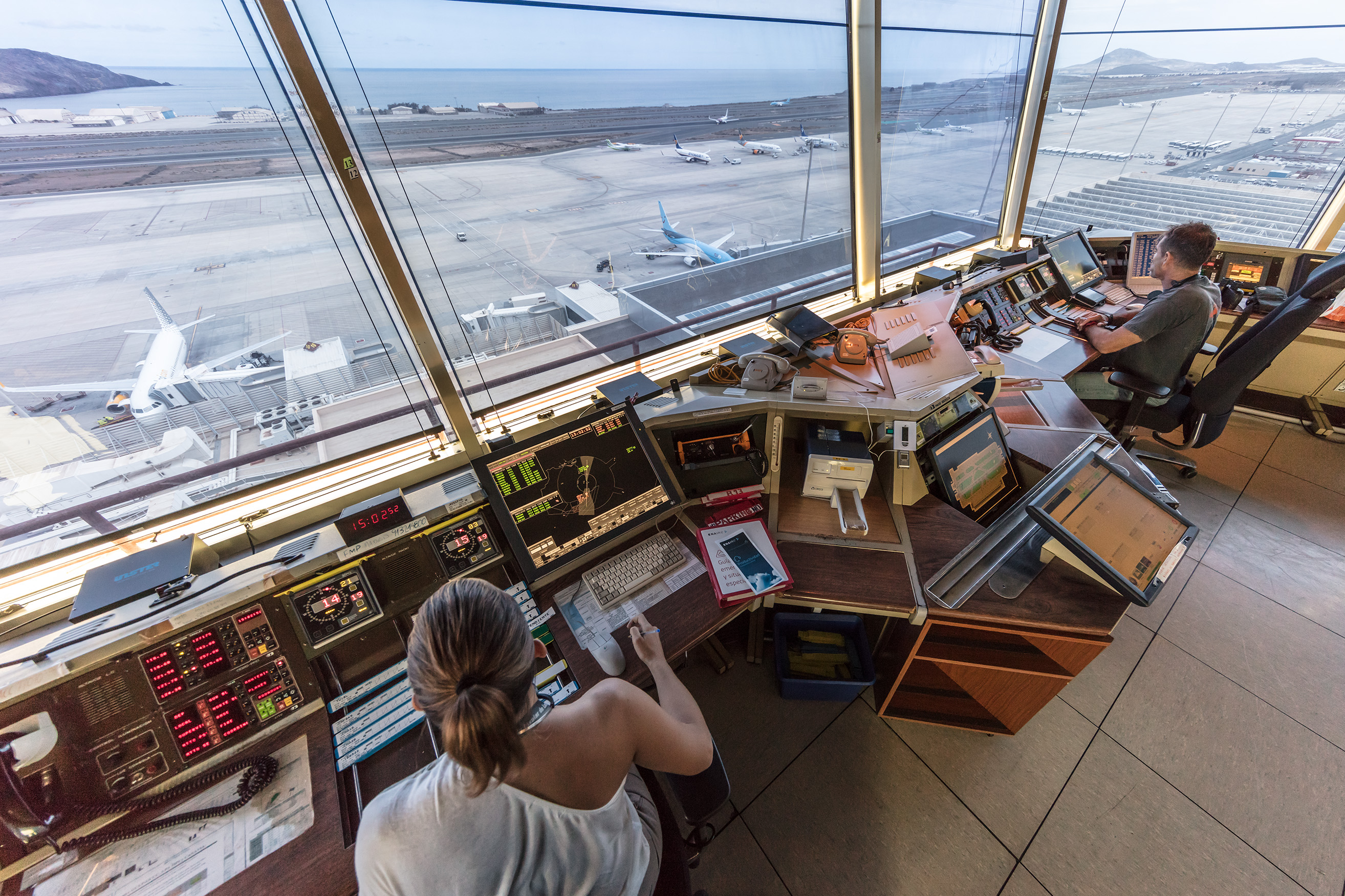 Feliz Día Internacional del Controlador Aéreo! | Desde la cabina de vuelo